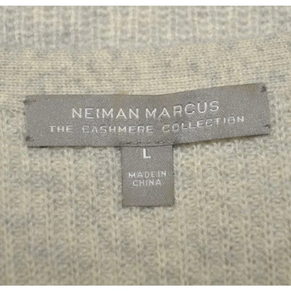 Neiman Marcus Cashmere Collection Neutral Beige Sweater Size L V-Neck Silk Hem - Picture 7 of 9